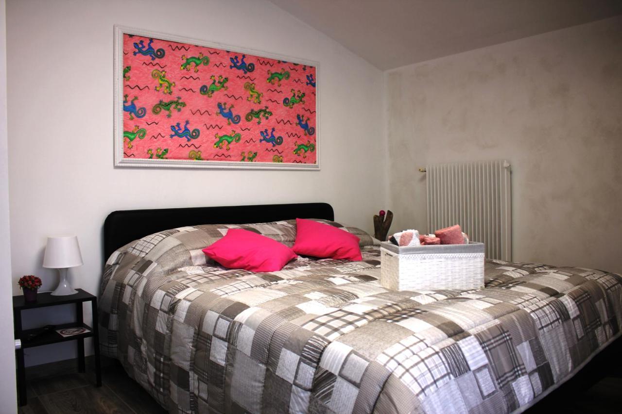 Villa Sonia Apartment & Rooms Lignano Sabbiadoro Extérieur photo