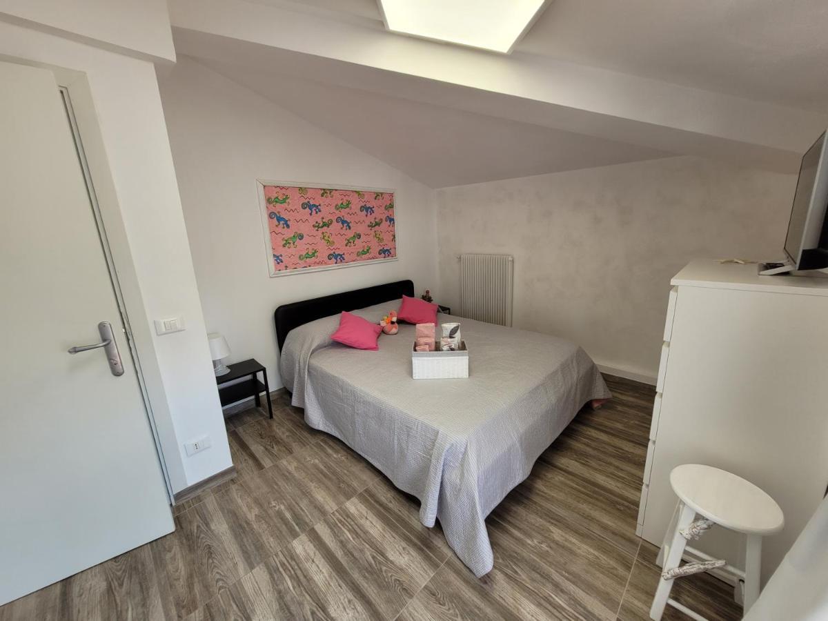 Villa Sonia Apartment & Rooms Lignano Sabbiadoro Extérieur photo