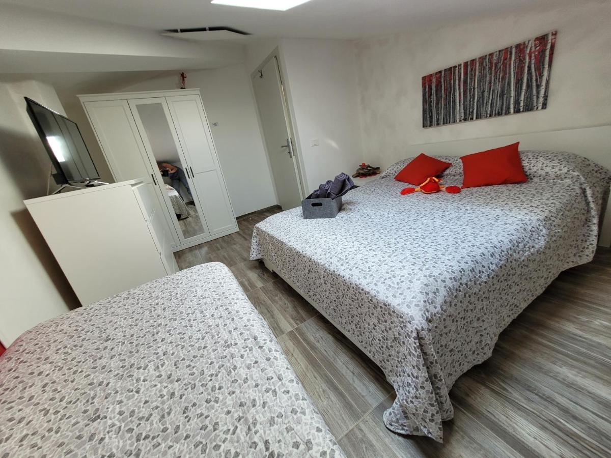 Villa Sonia Apartment & Rooms Lignano Sabbiadoro Extérieur photo