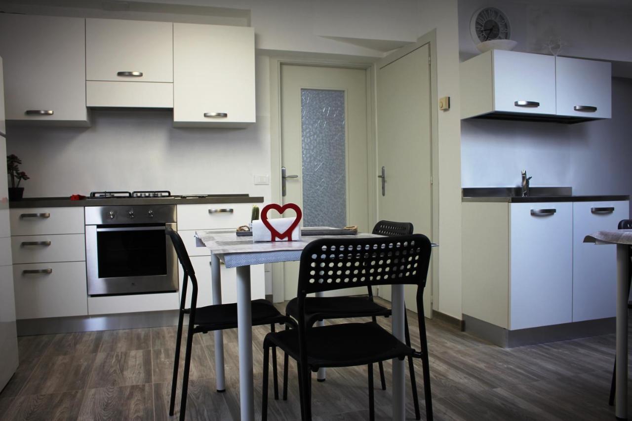 Villa Sonia Apartment & Rooms Lignano Sabbiadoro Extérieur photo