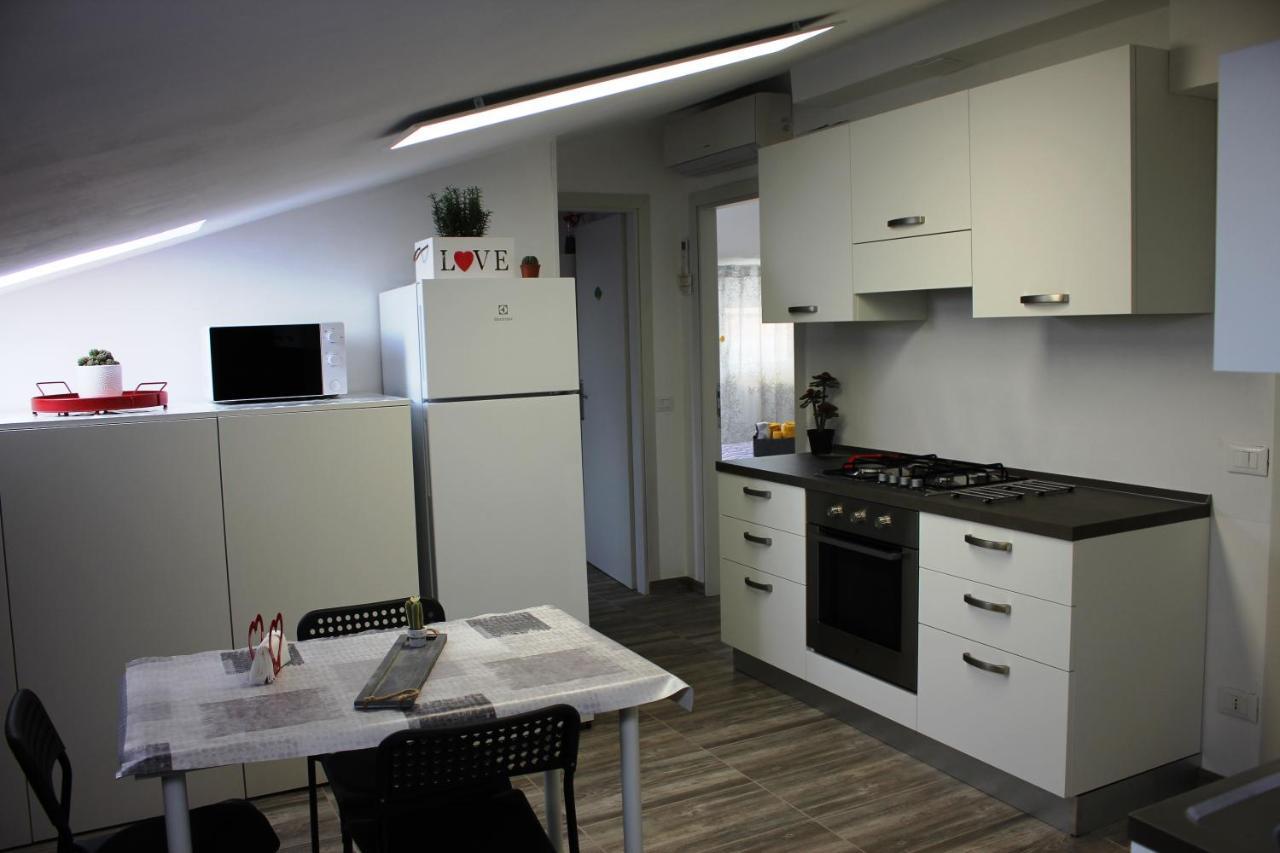 Villa Sonia Apartment & Rooms Lignano Sabbiadoro Extérieur photo